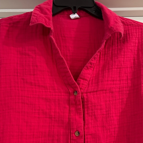 Vibrant hot pink Button-Up Shirt - Picture 2 of 5